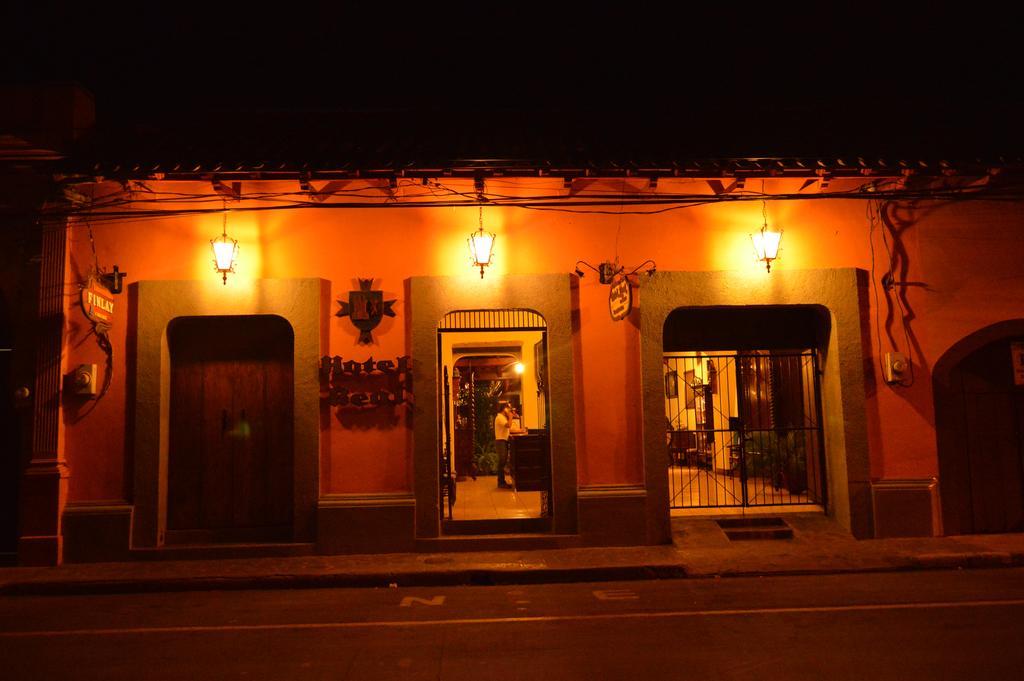 Hotel Real León Kültér fotó