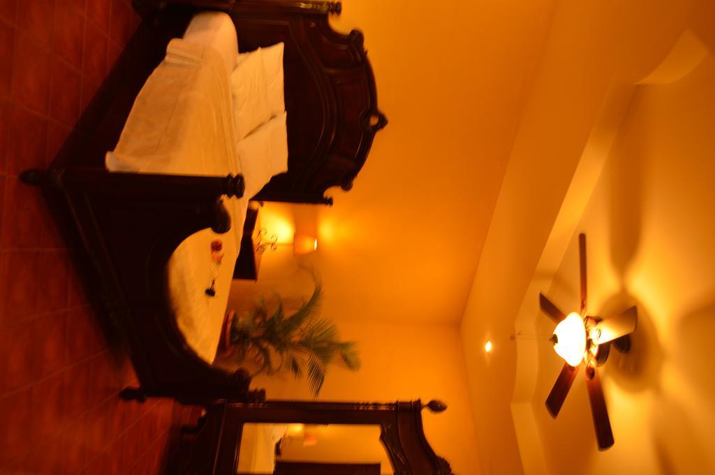 Hotel Real León Szoba fotó